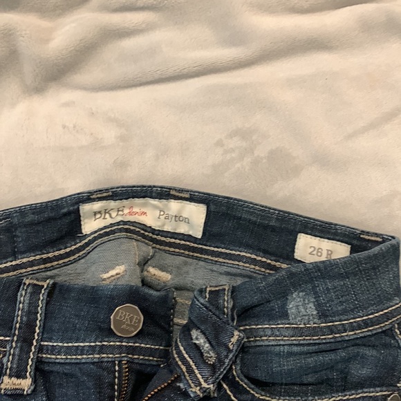 Buckle denim Payton skinny jeans size 26. - Picture 4 of 4